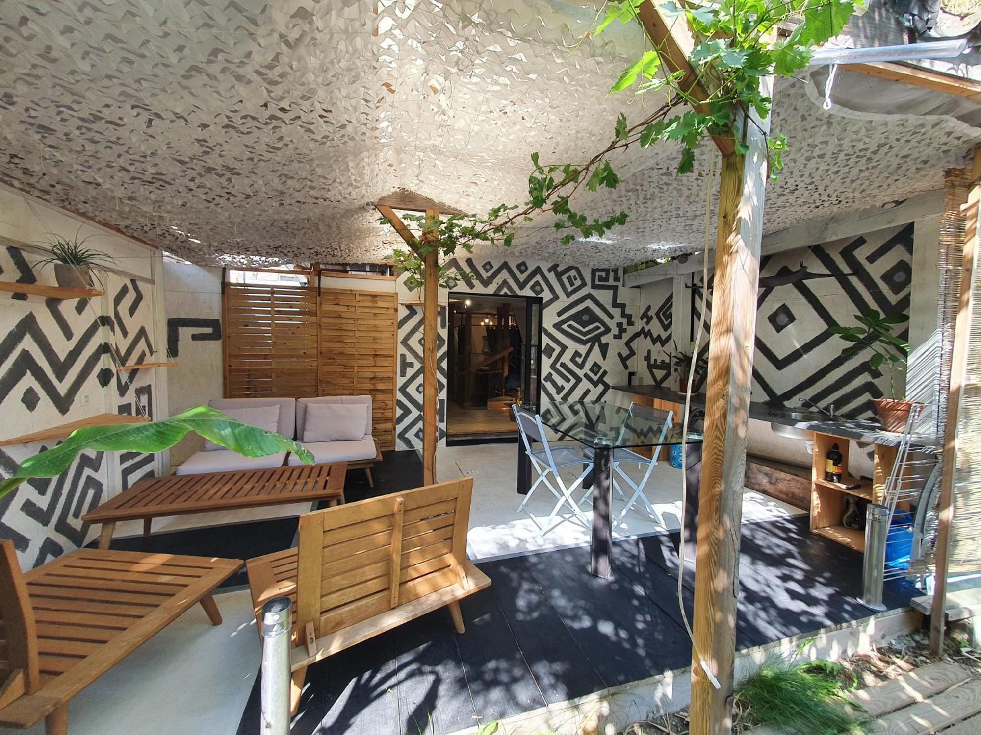 Racine De Pierre Apartment กัสทร์ ห้อง รูปภาพ